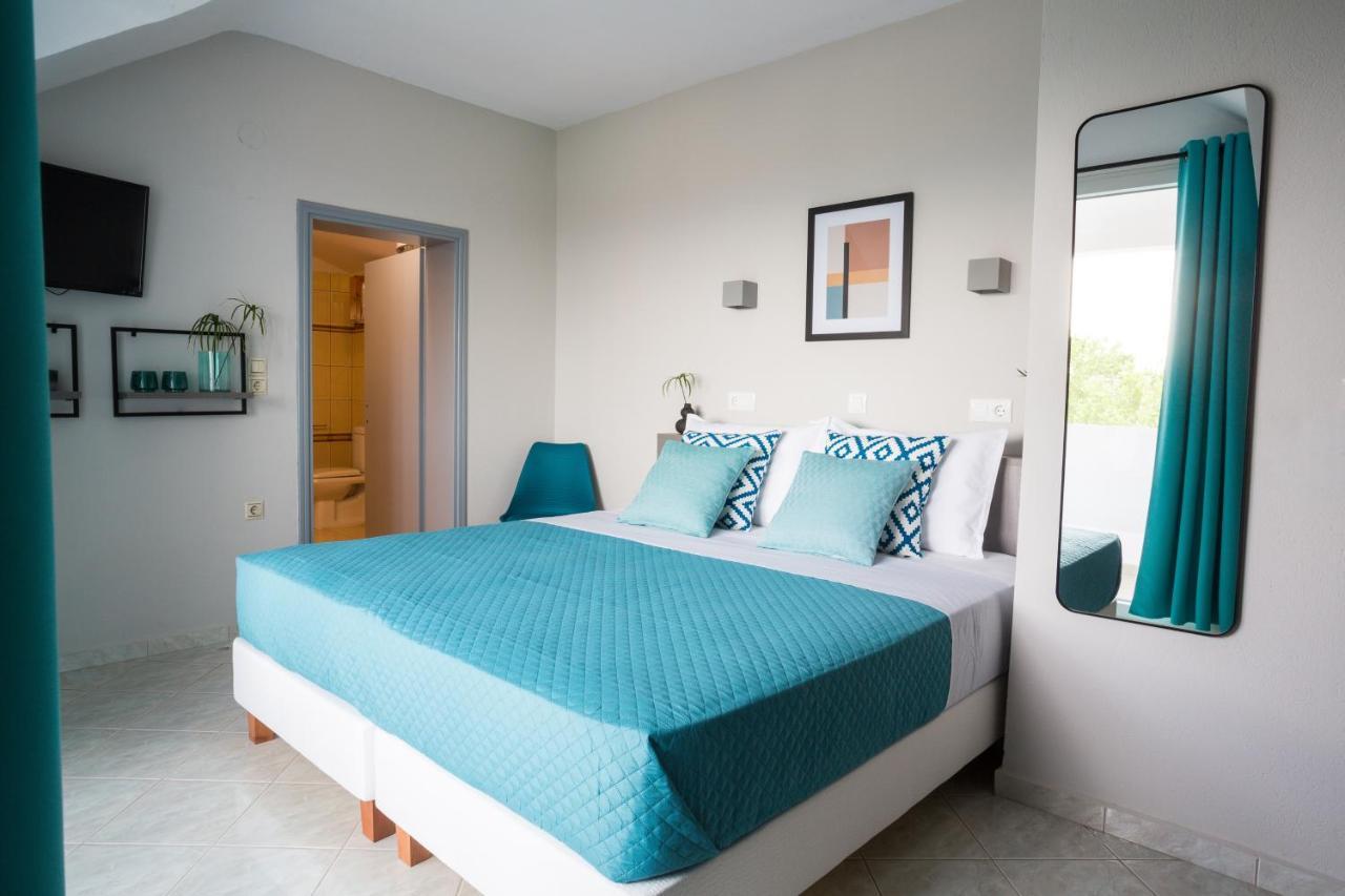 Joya Ofrynio Stylish Suites Офринио Экстерьер фото
