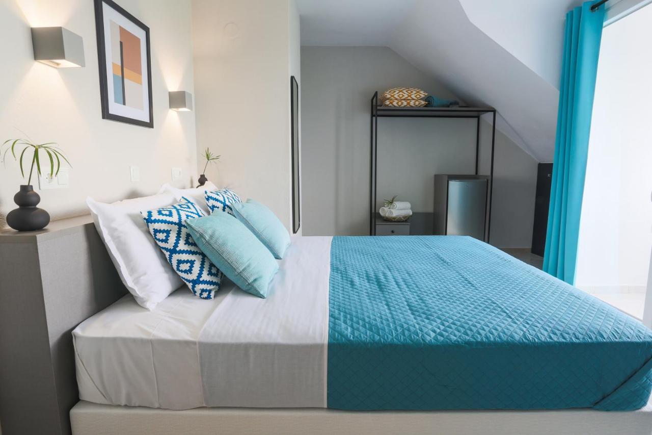 Joya Ofrynio Stylish Suites Офринио Экстерьер фото
